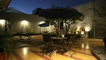 Terrasse/gårdhave