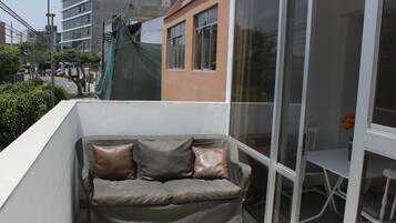 3 Executive Suite, 2 Bedrooms, Park View | Balcony