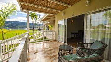 Premium bedding, down duvets, pillow-top beds, minibar