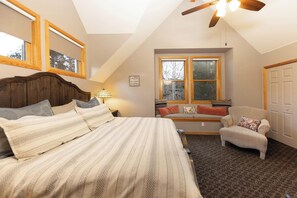 5 slaapkamers, een strijkplank/strijkijzer, gratis wifi, beddengoed