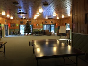 Indendørs pool, opvarmet pool