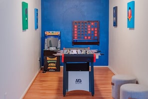 Spielezimmer