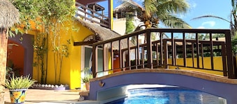 Yksityinen, rauhallinen Villa -PanoraamanÀkymÀt merelle - South End