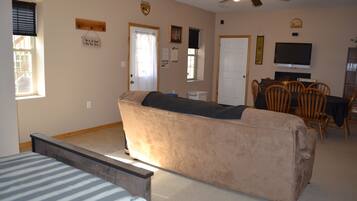 1 Schlafzimmer, Schreibtisch, kostenloses WLAN, Bettwäsche