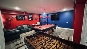Spielezimmer