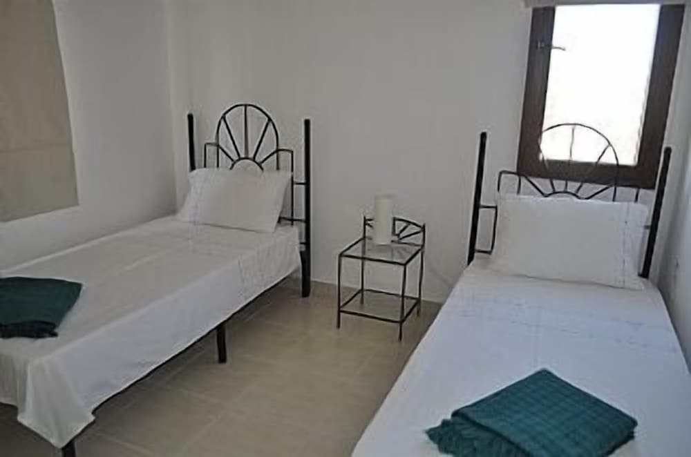 Villa Isolada Com Piscina Privada E Magnífica Vista Ininterrupta Do Mar E Montanha - Chipre