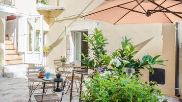 Ristorazione all'aperto