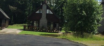 A 5 Bedroom Lodge near Lough Derg and close to the Shannon River in Portumna. 