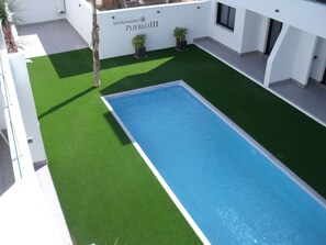 Pool - LUXURY 2 BED PENTHOUSE APARTMENT, PRIME LOCATION, ONLY 700 METRES FROM THE BEACH (San Pedro del Pinatar, Murcia)