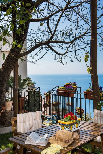 B&B Villa Laura, Montepertuso, Positano, Côte amalfitaine