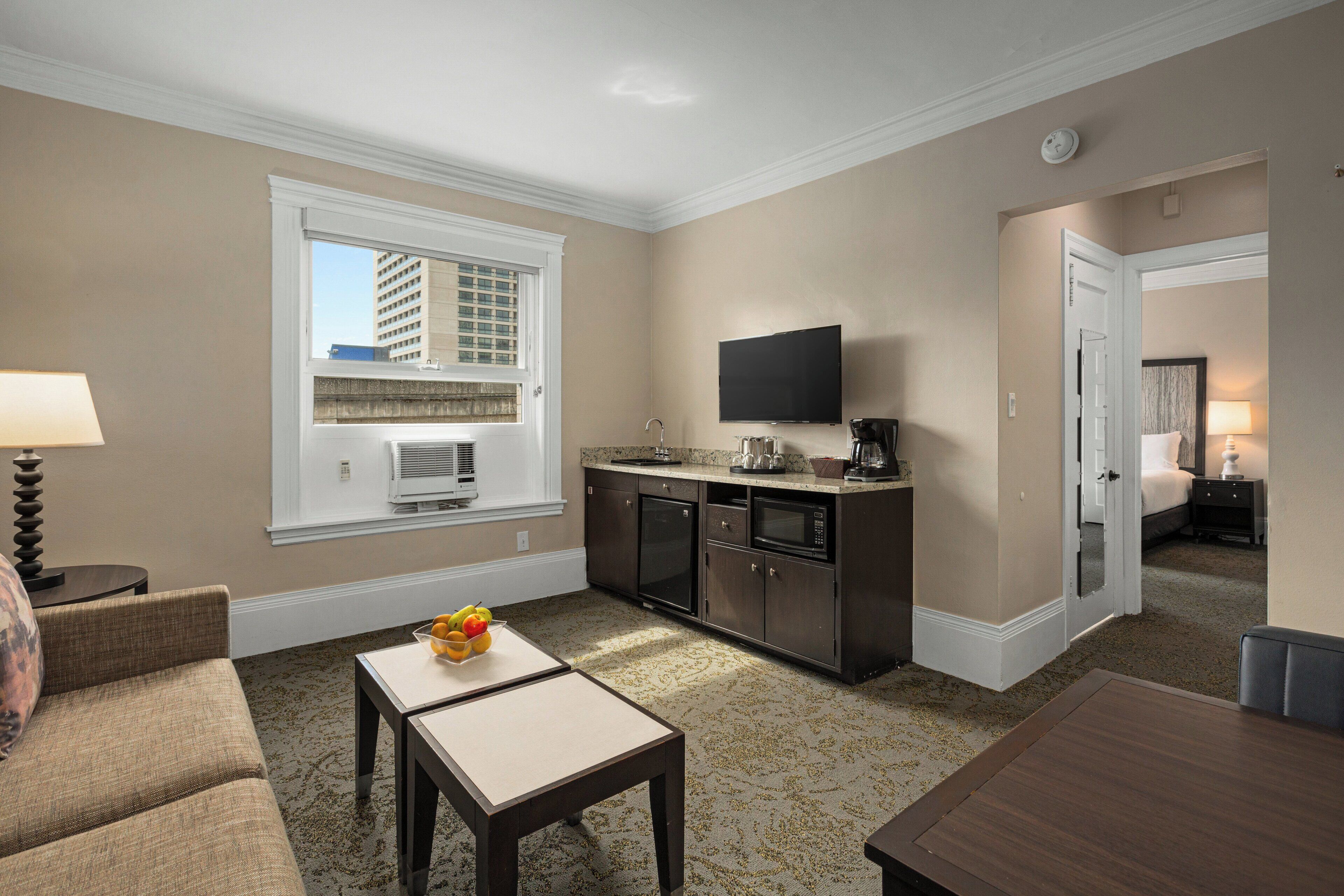 Leilighet – standard, 1 soverom | Oppholdsrom | Flatskjerm-TV, peis og DVD-spiller