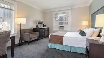 1 bedroom, blackout drapes, iron/ironing board, WiFi