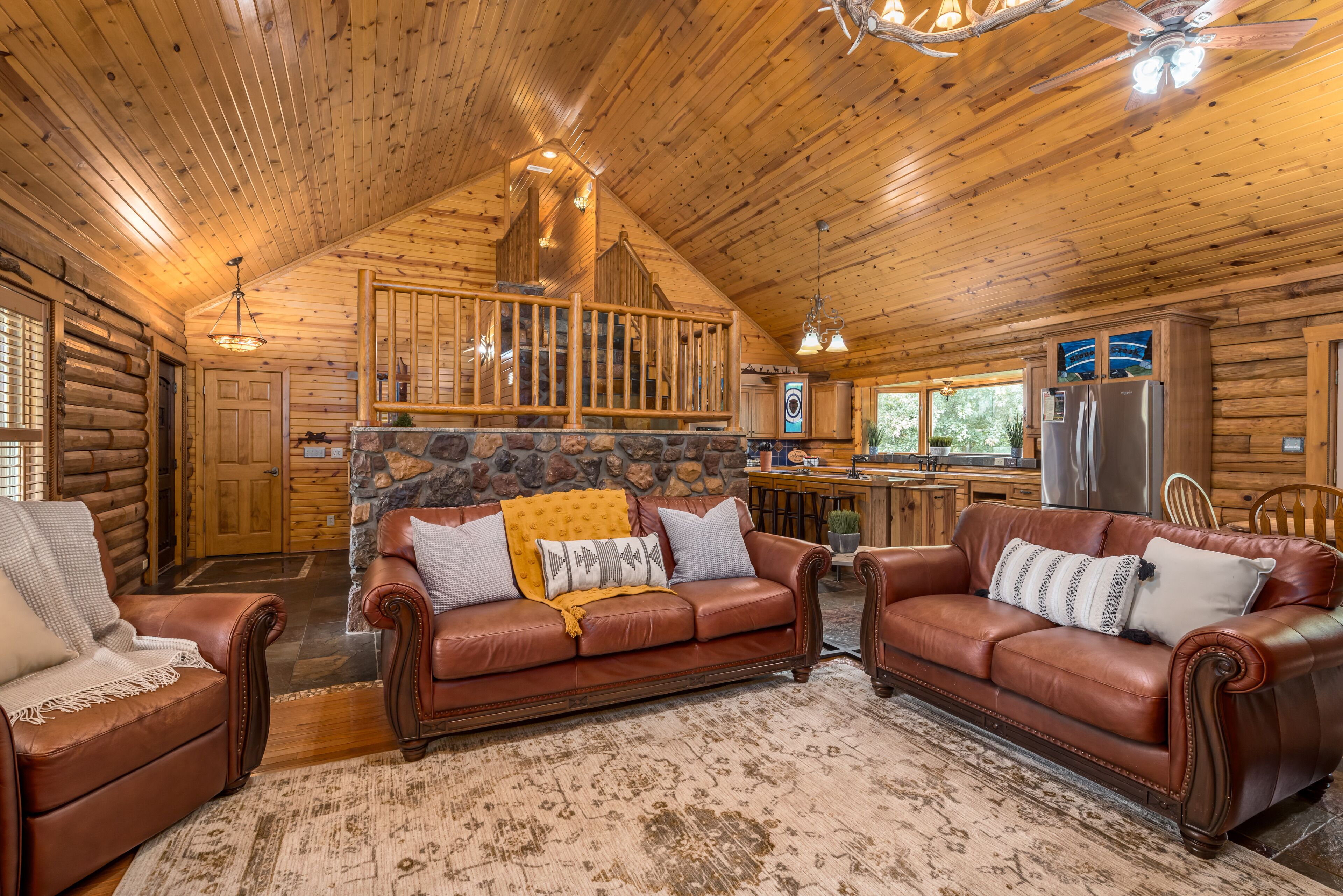 Smart TV, fireplace, DVD player, table tennis