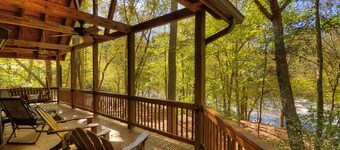 Riverfront, loud rapids, screen porch-River's Echo (neighboring Rapids' Echo