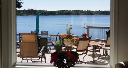 A Gem of a lake home on Gorgeous Pike Lake 15 Minutes From The Duluth Harbor