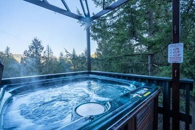 Matheson Lake Guest House