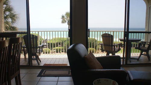 Kaunis rantahotelli 2 BR-2-kylpyhuoneisto - Ei lemmikkejä - joulu.-Feb. Kuukausi OLE MYY!