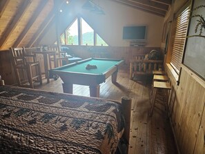 2 chambres, fer et planche à repasser, accès au Wi-Fi (inclus)