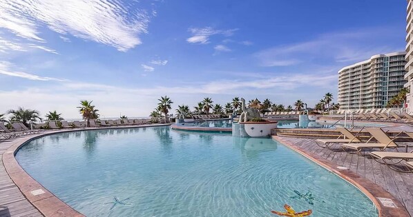 屋内プール、温水プール