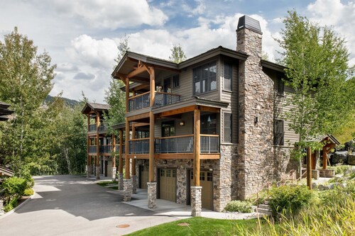 Outpost: Love Ridge Residences 251 - Ilmastoitu