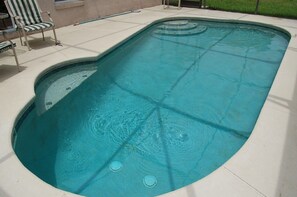 Private heated pool - Roomy and Comfy 3BR Villa South Facing Private Pool - Close to Disney Parks  (Kissimmee)
