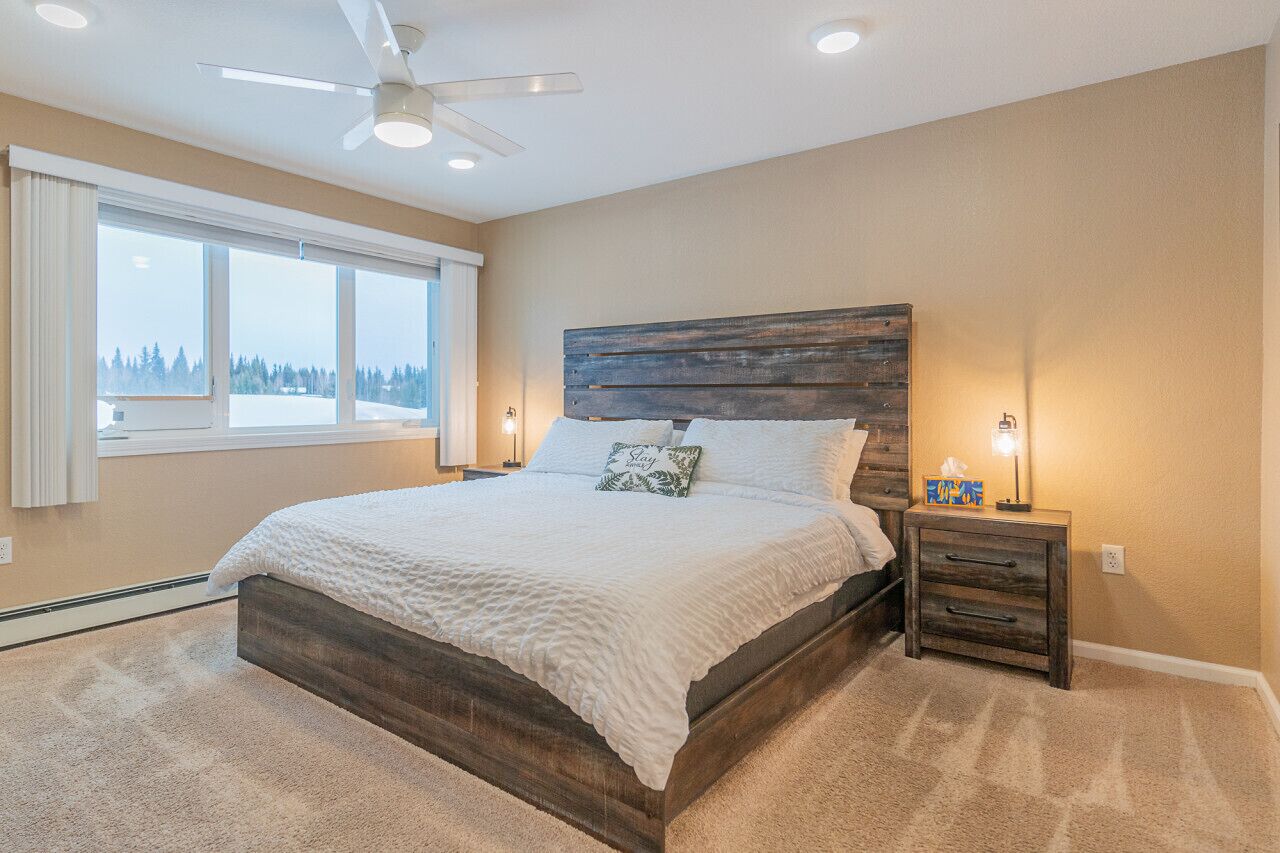 3 habitaciones, escritorio, tabla de planchar con plancha y wifi gratis 