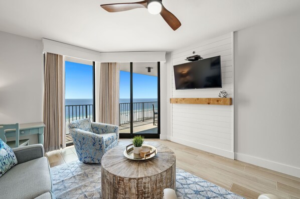Smart TV, DVD player, books - Escape to the Beach! Phoenix 8, 1402, Sea South Properties (Orange Beach)