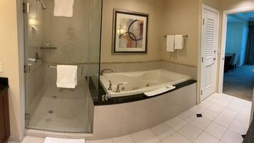 Shower, jetted tub, hair dryer, towels