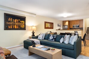 Smart-tv och eldstad