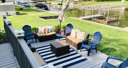 Coldwater Lake - Perfect for Large Gatherings