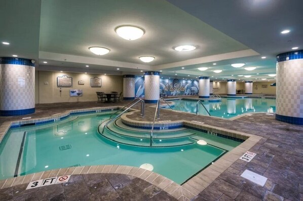 Indoor pool, outdoor pool - North Myrtle Beach Absolutely stunning condo (North Myrtle Beach)