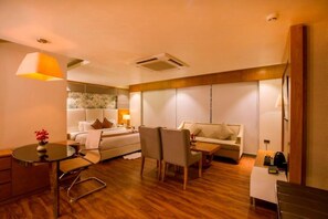 套房 | 1 間睡房、埃及棉床單、高級寢具、迷你吧