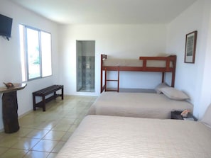 Habitación familiar (Room 1) | Caja fuerte y wifi gratis