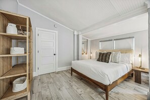 WiFi, bed sheets