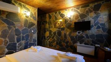 Chambre Supérieure, fumeurs | Minibar, chambres insonorisées, Wi-Fi gratuit