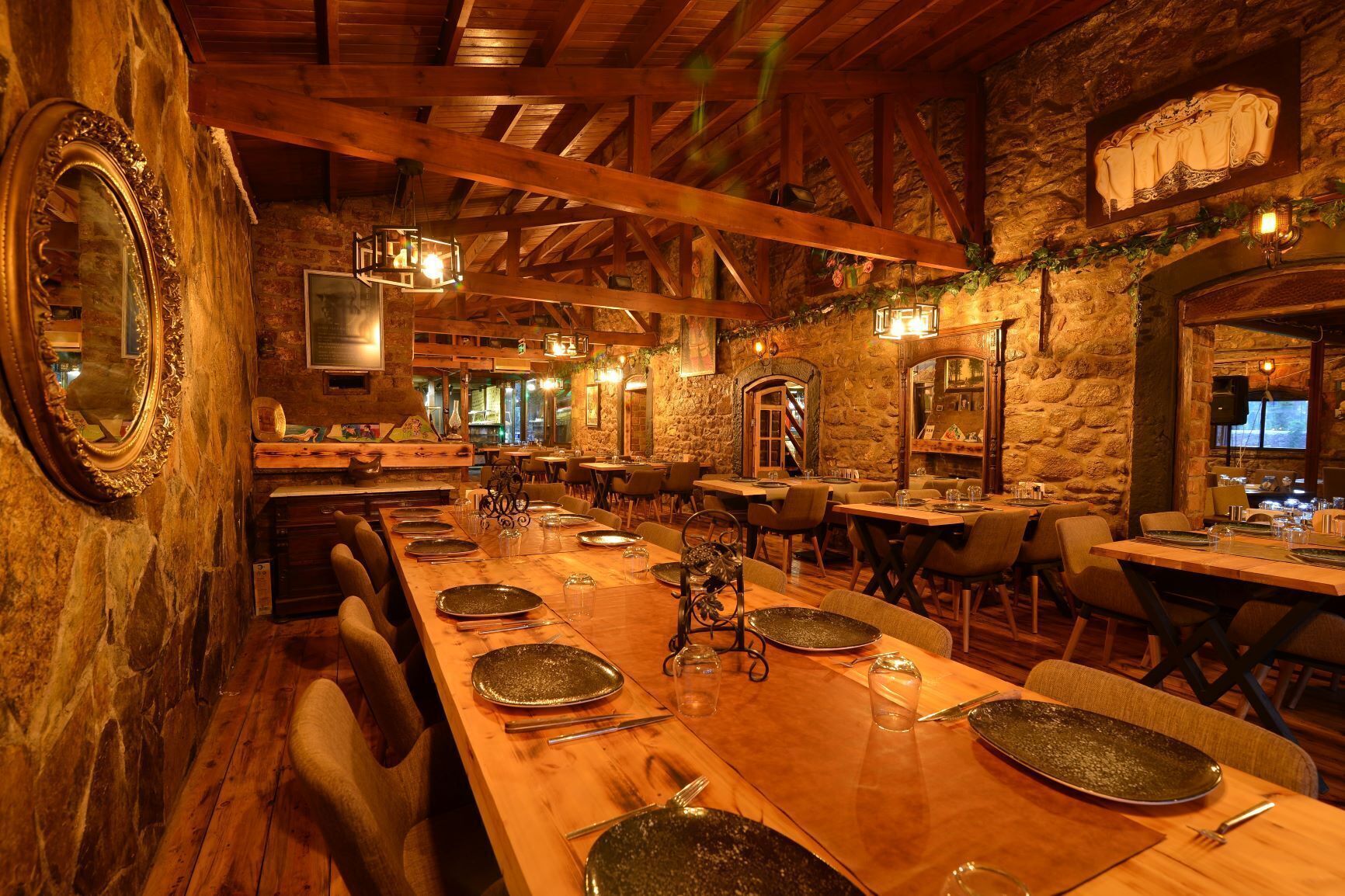 breakfast, lunch, dinner served; greek cuisine