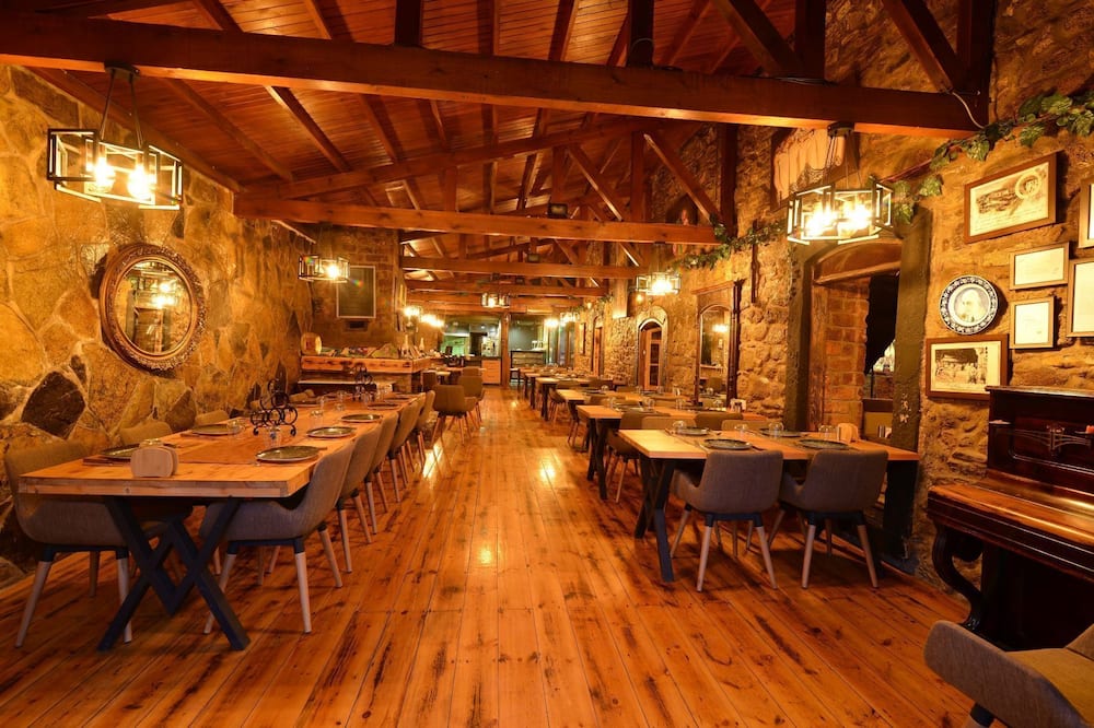 Hotel Yorgo Seferis