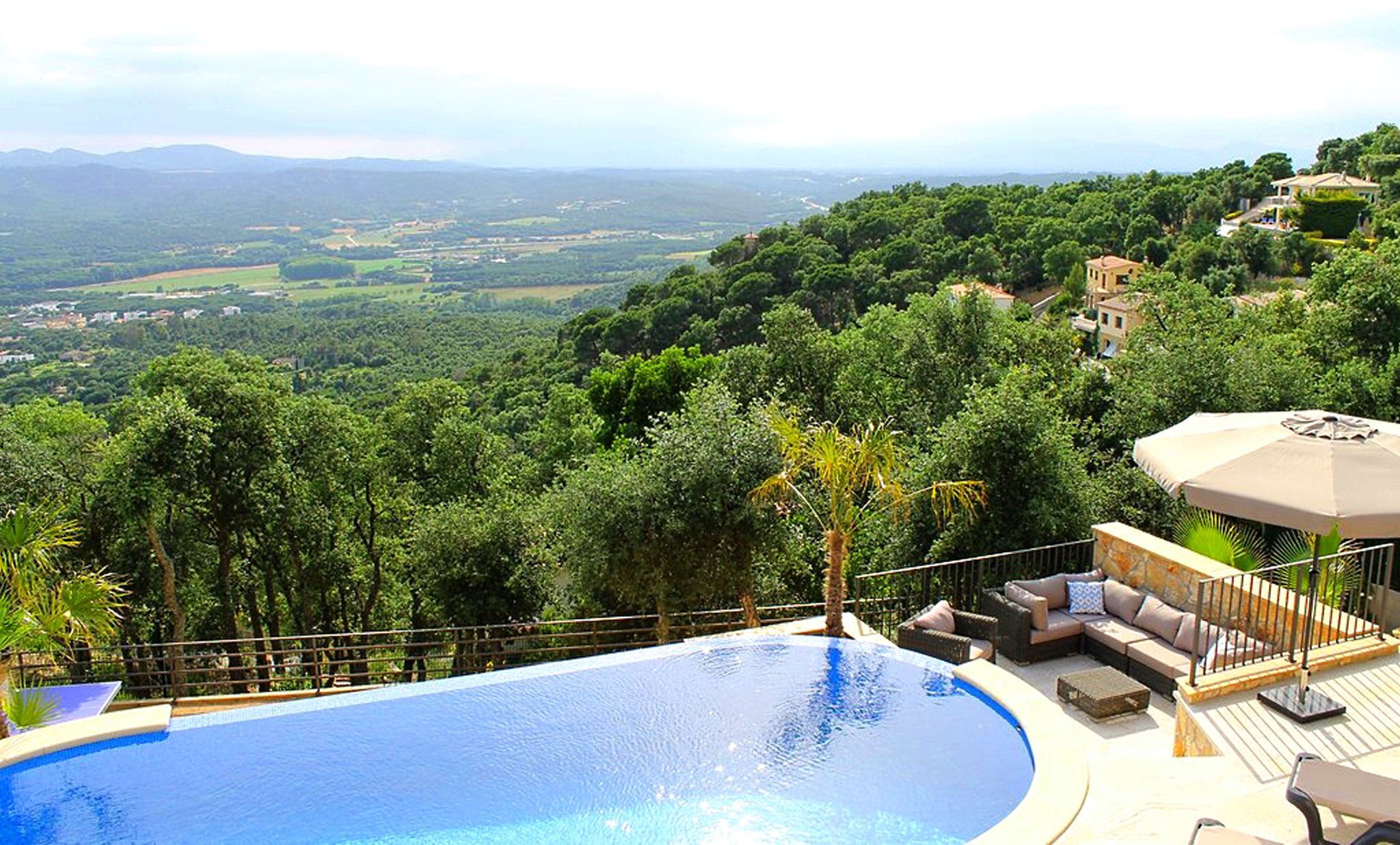 Piscina climatitzada i gandules 