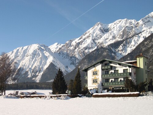 Adlerhof am Sonnenplateau Vacation Rental in Mieming, Pet-Free and Allergy-Friendly