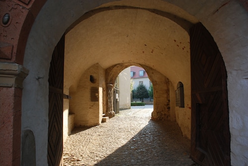 Fabulous huoneisto East Wing historiallisen linnan Wiesenburg