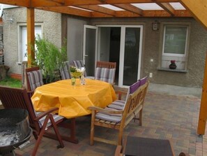 Outdoor dining - top modernized bungalow in a good location! (Dresden)