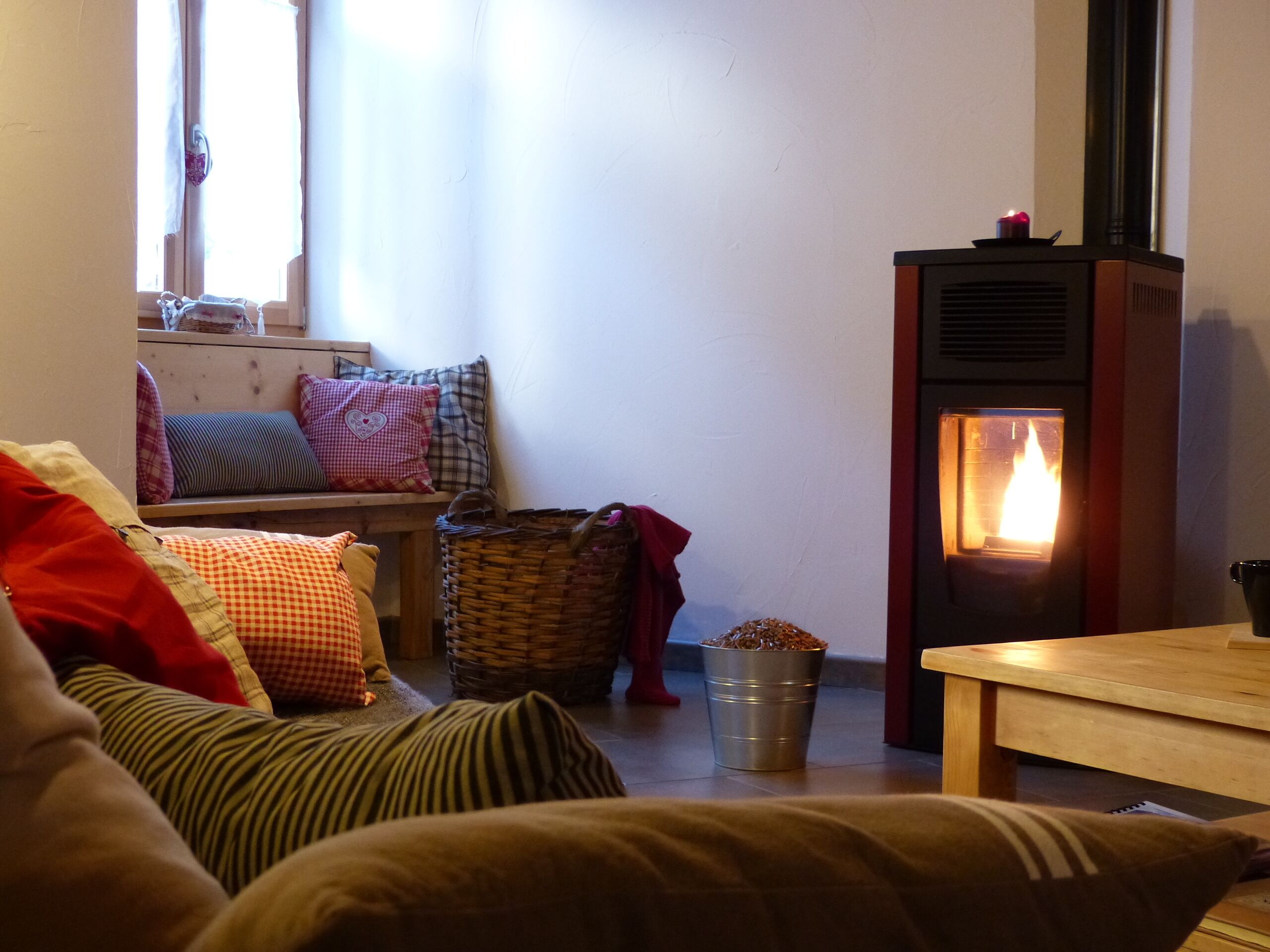 TV, DVD player, books