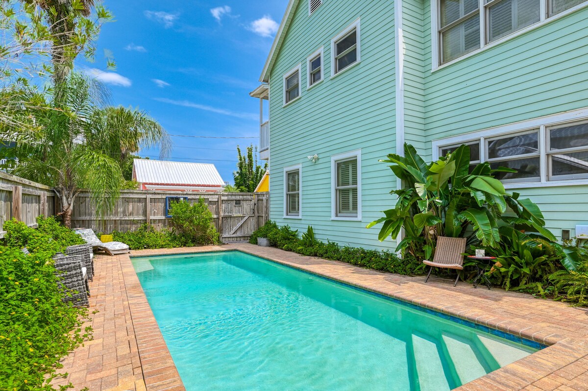 Photo 11 of Historic Downtown Home with Heated Pool and Cottage! Walk to Everything!