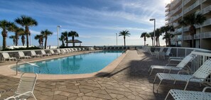 Indoor pool, outdoor pool - DECEMBER REDUCED!!   BOOK NOW! (Orange Beach)