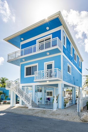 Exterior - New Key Largo Home in resort (Key Largo)