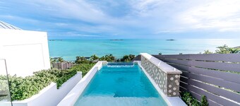  Modern Beachfront 2brdm-2bath with glass pool & incredible view !