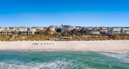 Rosemary Beach House:Newly Renovated 4 bed, 3.5 bath, pets allowed, big backyard
