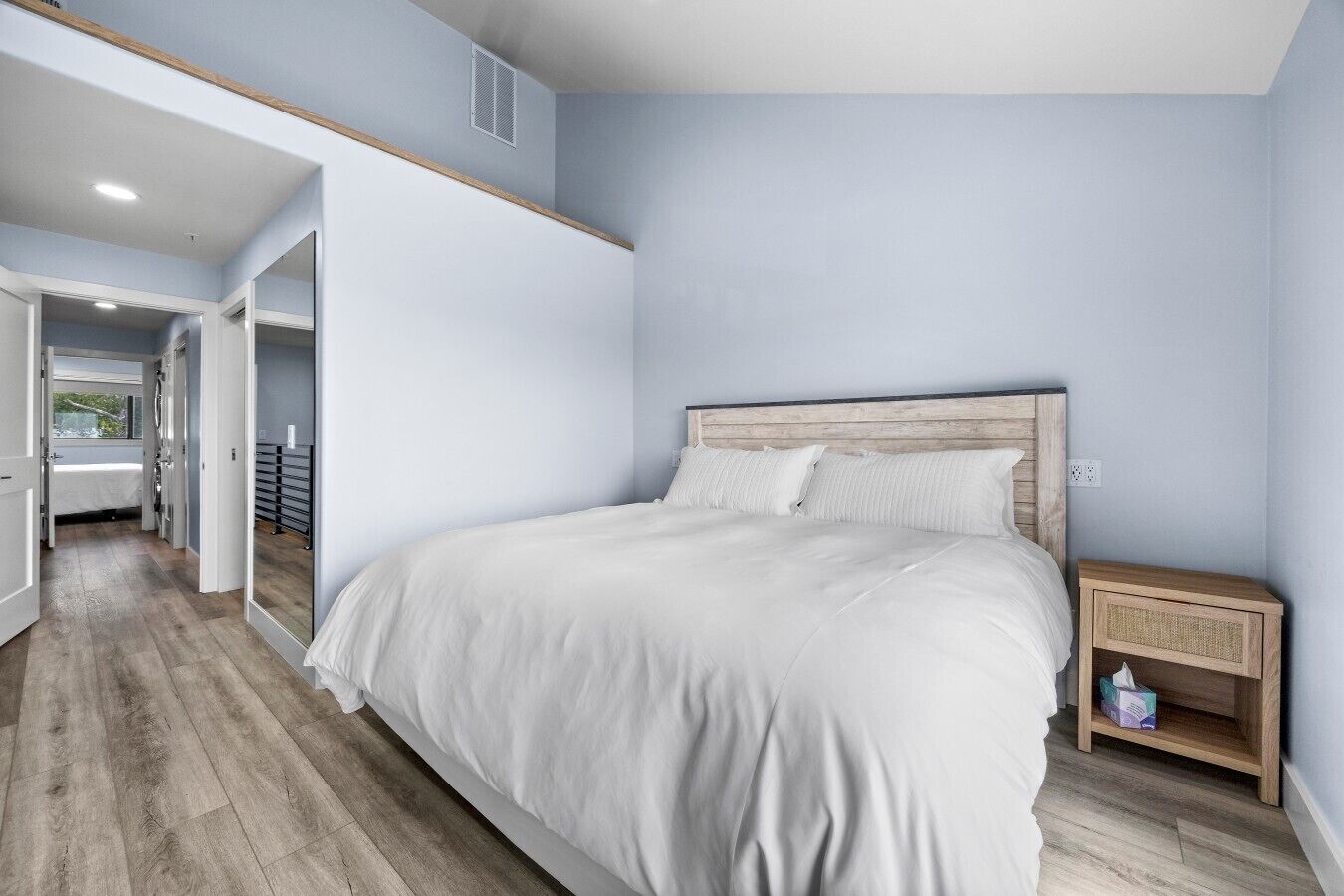 2 chambres, fer et planche à repasser, Wi-Fi gratuit, draps fournis