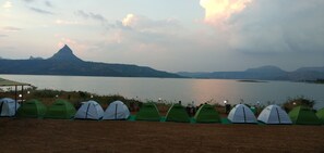 Property grounds - Pavana Lake Camping (Mawal)