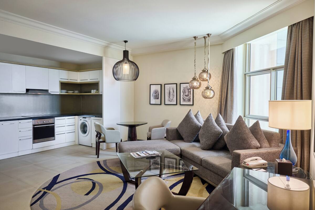 Apartment, 1 Bedroom | Living area